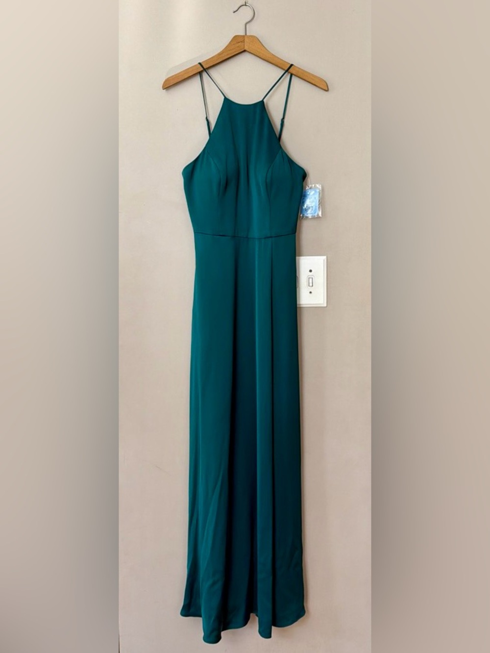DB Studio Emerald Green Halter Maxi Dress NWT Size 6 Formal Prom Wedding Guest